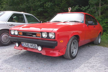 Alan aus Schottland mit seinem Capri MkII V8
Alan from Scotland with his Capri MkII V8
Alan, d'cosse, avec sa Capri MkII V8